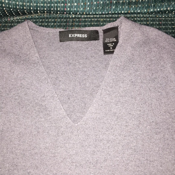 Express Sweater - Picture 6 of 6